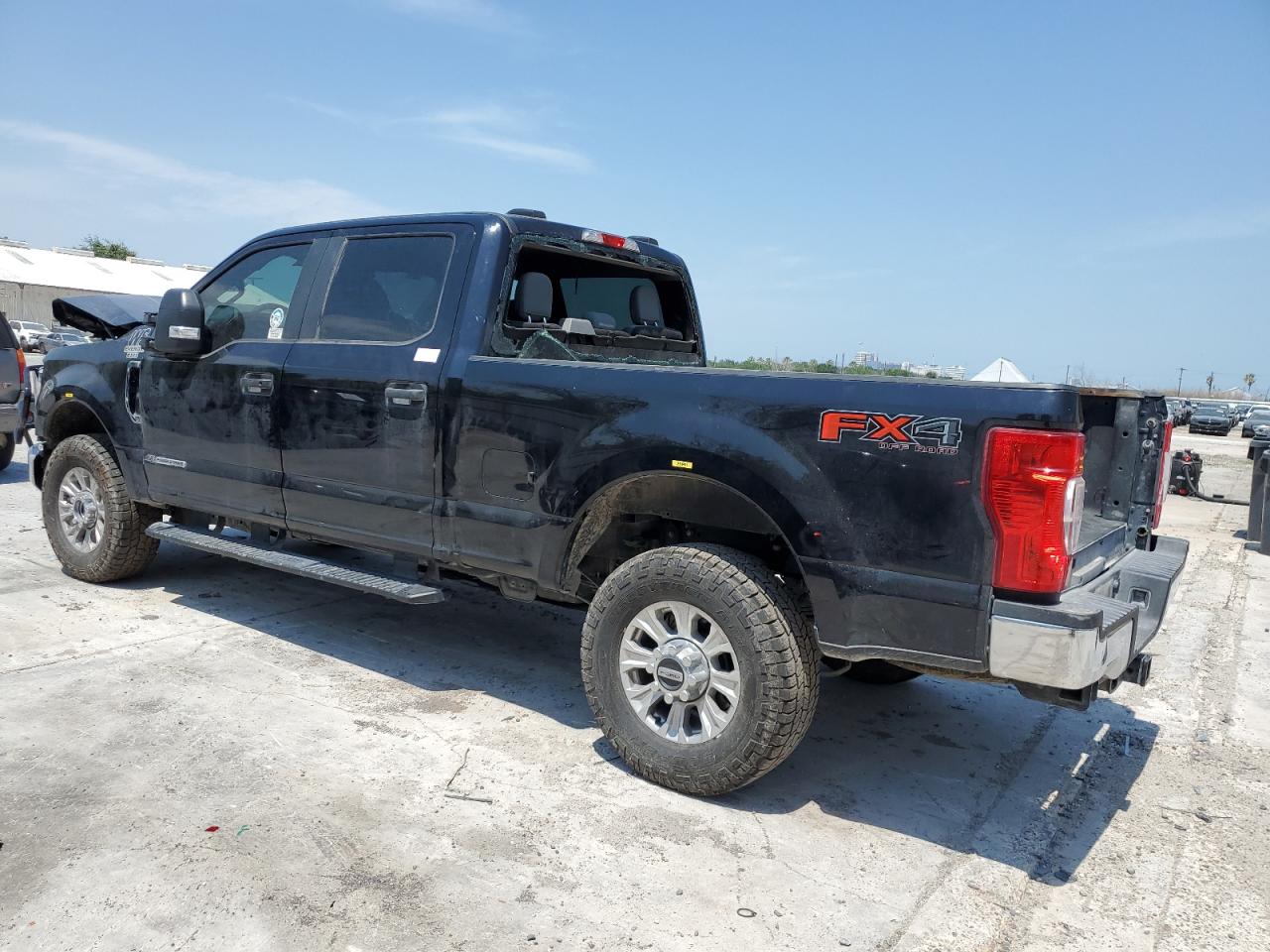 Image 2 of 2020 FORD F250 SUPER DUTY 2020 with VIN 1FT8W2BT5LEC46926