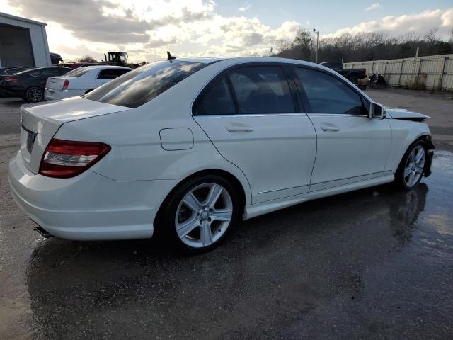 Image 3 of 2010 MERCEDES-BENZ C 300 2010 with VIN WDDGF5EB5AR119170