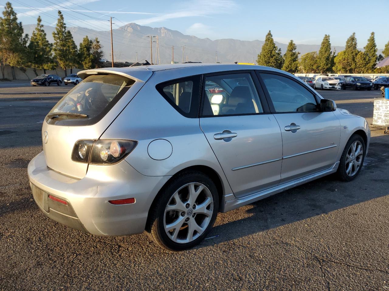 Obraz 3 z 2008 MAZDA 3 HATCHBACK 2008 z VIN JM1BK344181157480
