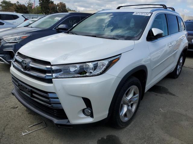 Image 1 of 2018 TOYOTA HIGHLANDER LIMITED 2018 with VIN 5TDDZRFH8JS900877
