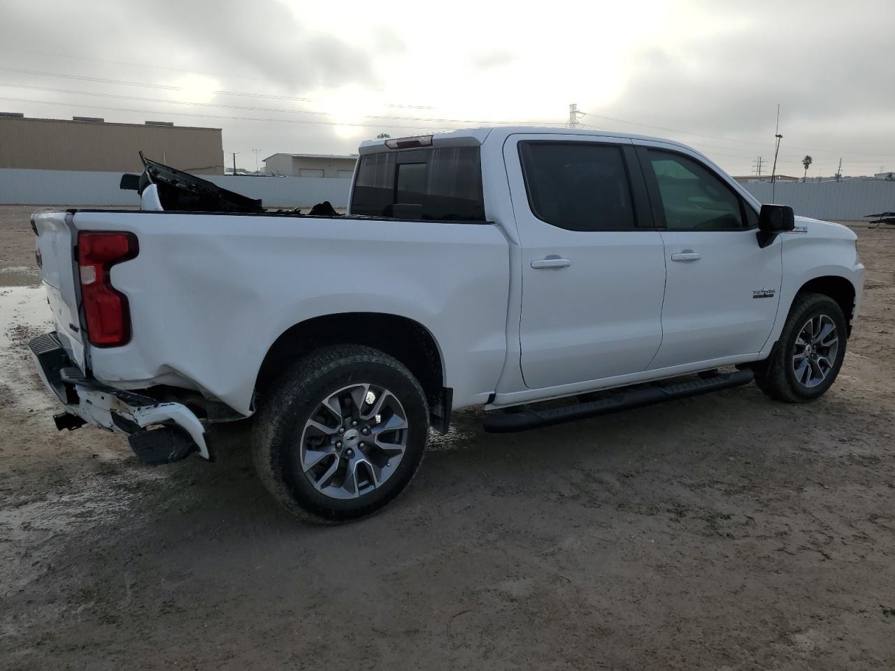 Image 3 of 2021 CHEVROLET SILVERADO K1500 RST 2021 with VIN 1GCUYEED6MZ431138