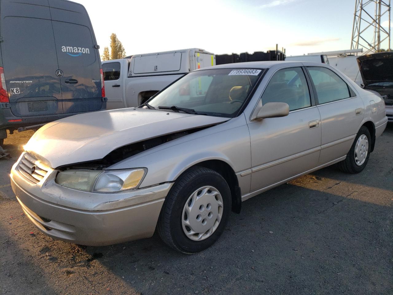 Image 1 of 1998 TOYOTA CAMRY CE 1998 with VIN 4T1BG22K2WU211504