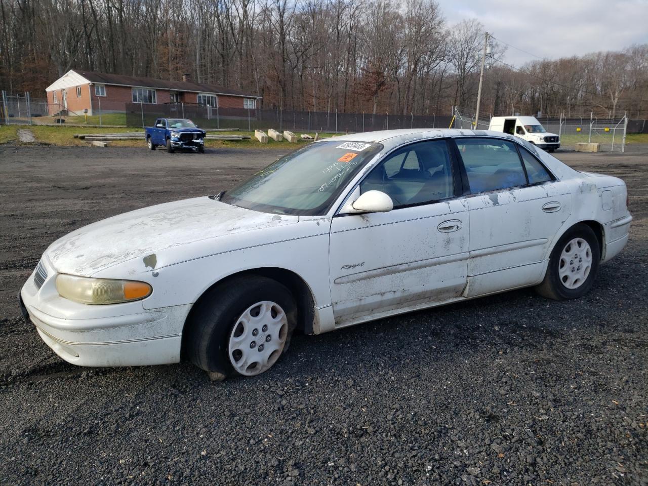 Image 1 of 1998 BUICK REGAL LS 1998 with VIN 2G4WB52K6W1558122