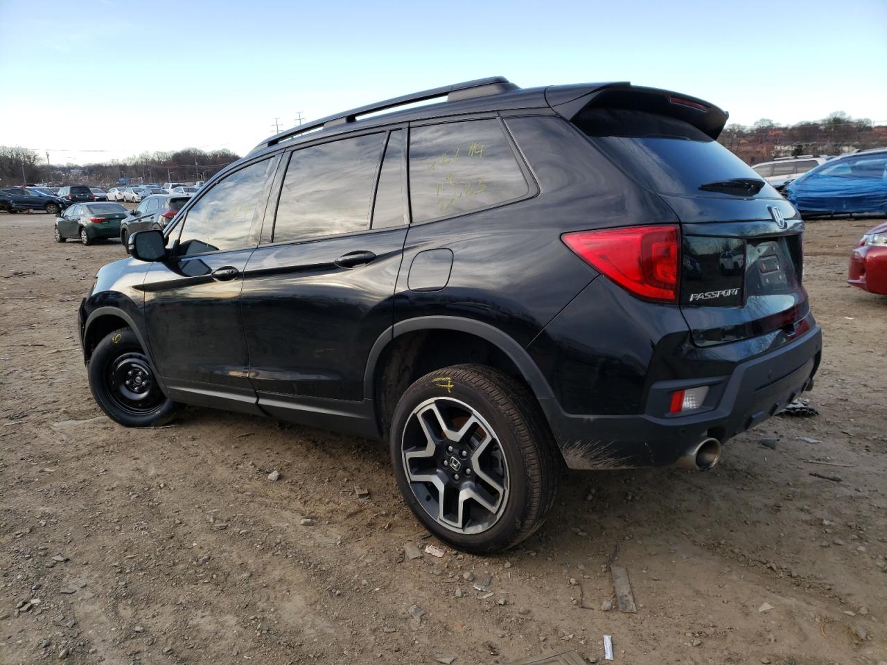 Obraz 2 z 2022 HONDA PASSPORT ELITE 2022 z VIN 5FNYF8H08NB014788