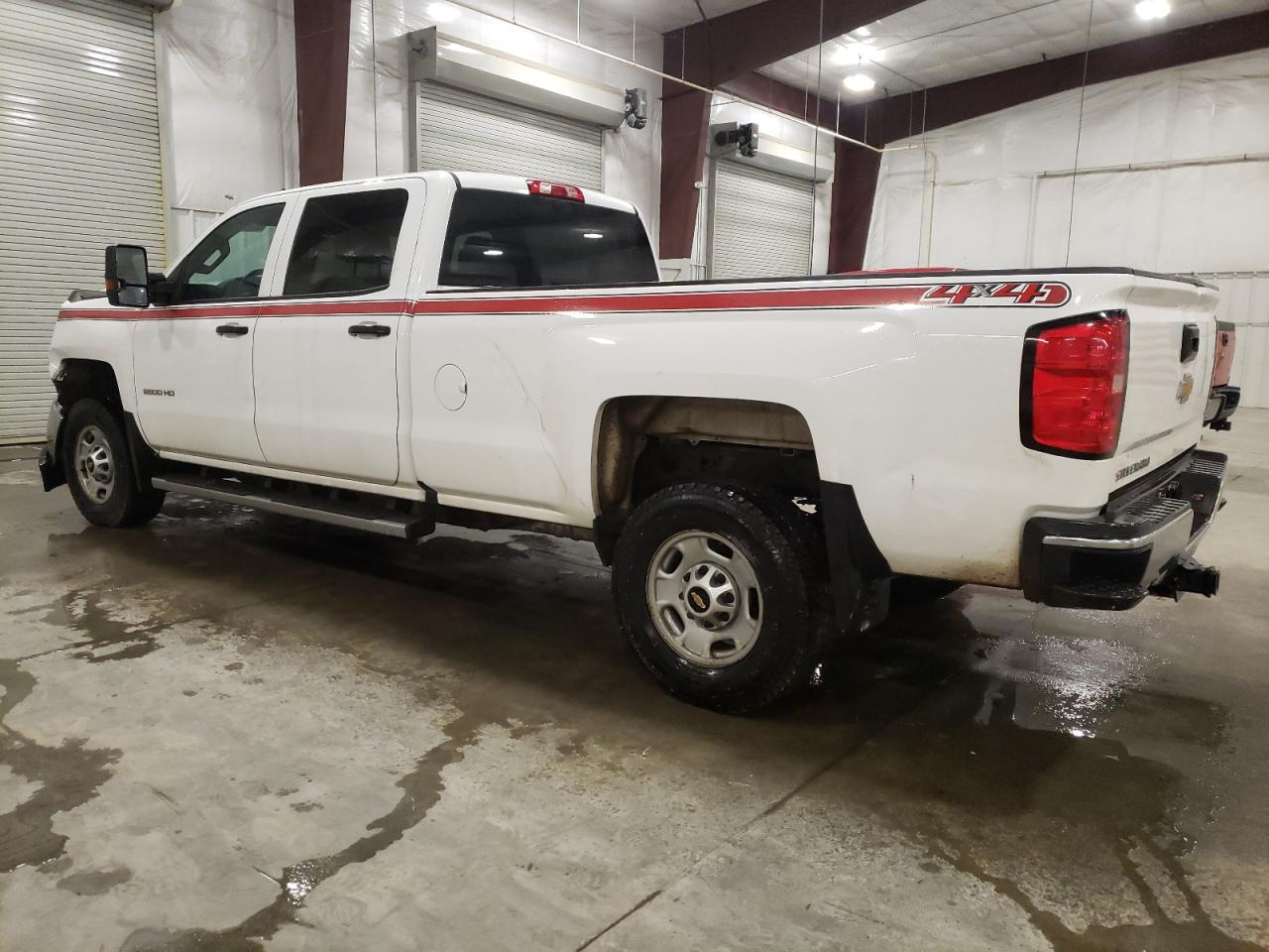 Изображение 2 2019 CHEVROLET SILVERADO K2500 HEAVY DUTY 2019 с VIN 1GC1KREGXKF198210