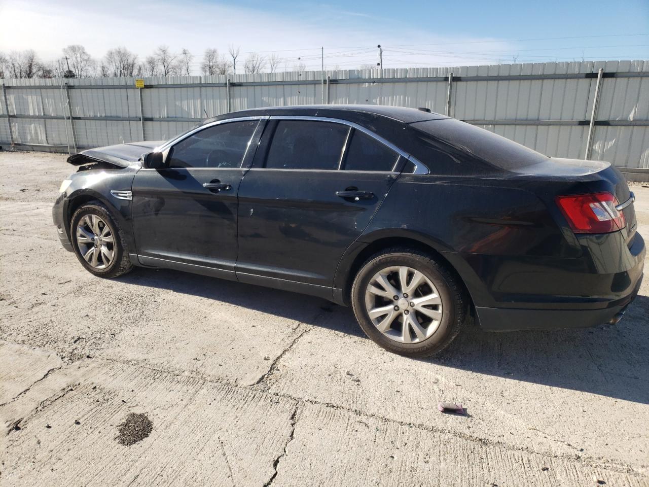 Изображение 2 2011 FORD TAURUS SEL 2011 с VIN 1FAHP2HW9BG160560