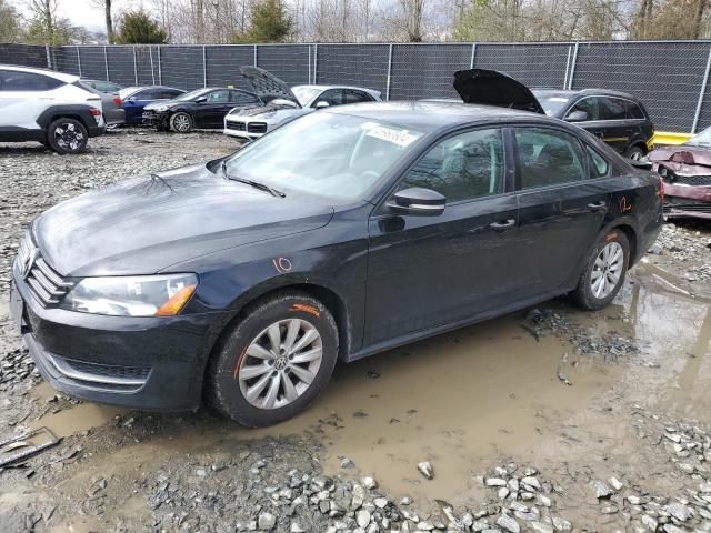 Image 1 of 2013 VOLKSWAGEN PASSAT S 2013 with VIN 1VWAP7A35DC006640