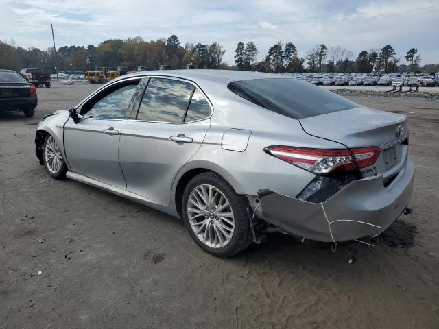 Obraz 2 z 2018 TOYOTA CAMRY L 2018 z VIN 4T1B11HK0JU001995