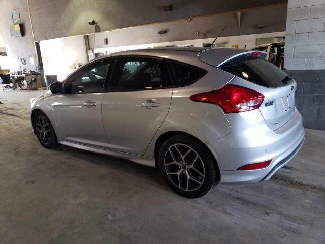 Image 2 of 2015 FORD FOCUS SE 2015 with VIN 1FADP3K26FL251440