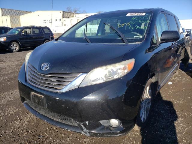 Obraz 1 z 2013 TOYOTA SIENNA XLE 2013 z VIN 5TDDK3DC4DS058388