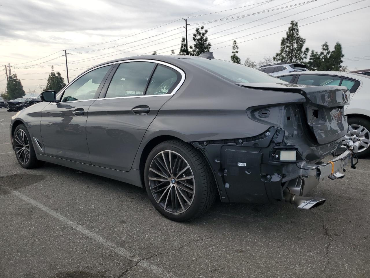 Image 2 of 2021 BMW 540 I 2021 with VIN WBA53BJ08MWX21464