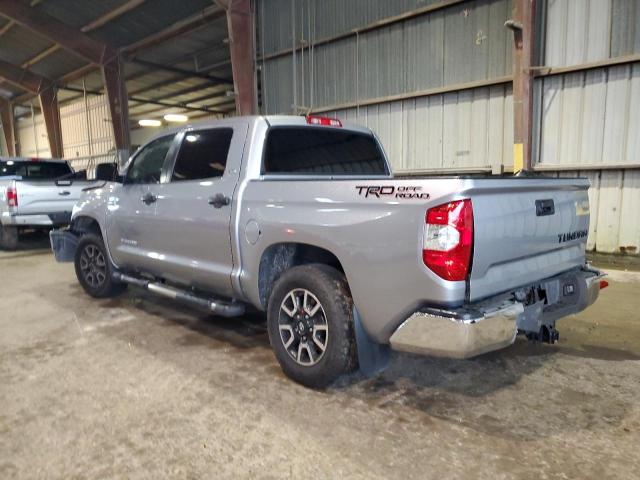 Изображение 2 2018 TOYOTA TUNDRA CREWMAX SR5 2018 с VIN 5TFEY5F17JX235371