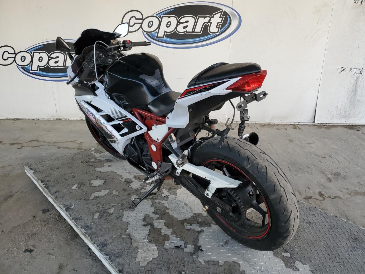 Obraz 3 z 2014 KAWASAKI EX300 A 2014 z VIN JKAEX8A17EA002458