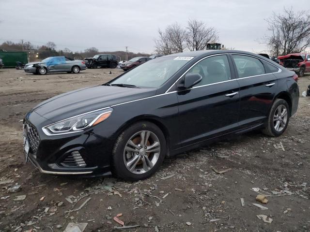 Image 1 of 2019 HYUNDAI SONATA LIMITED 2019 with VIN 5NPE34AF4KH735786