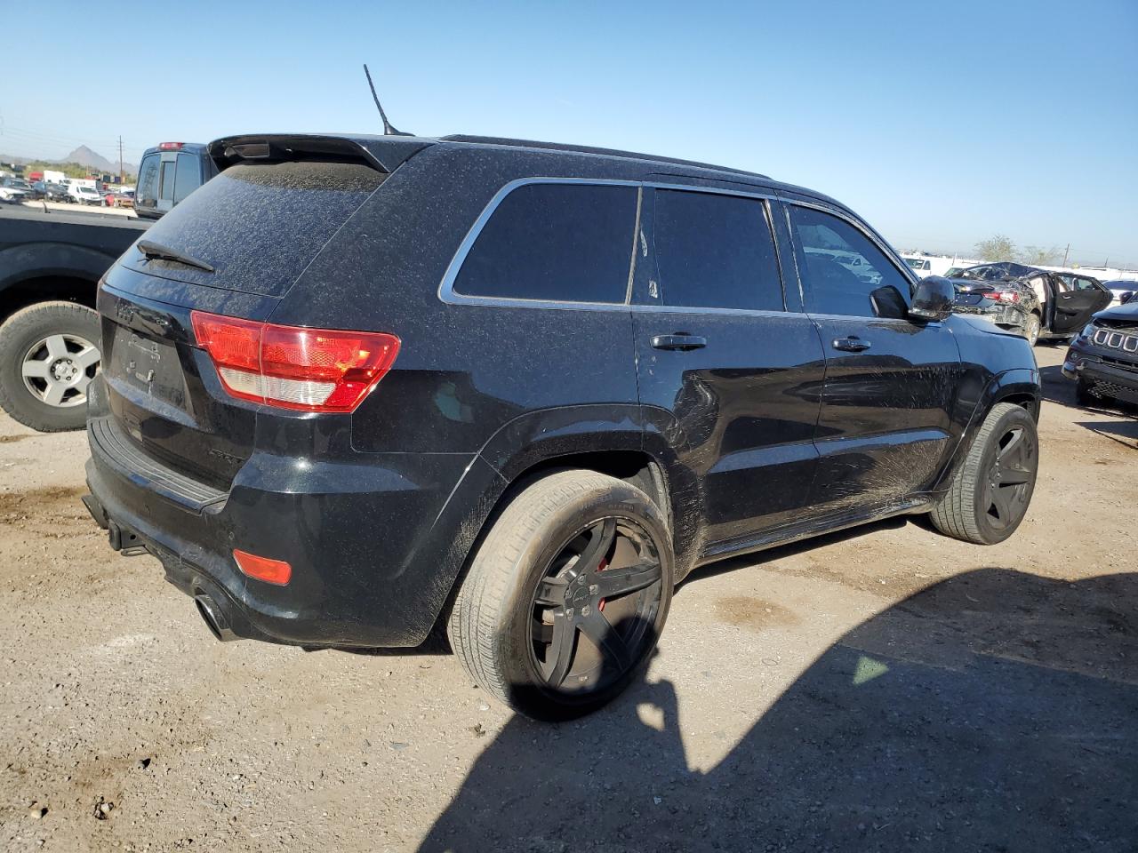 Image 3 of 2013 JEEP GRAND CHEROKEE SRT-8 2013 with VIN 1C4RJFDJ5DC609969