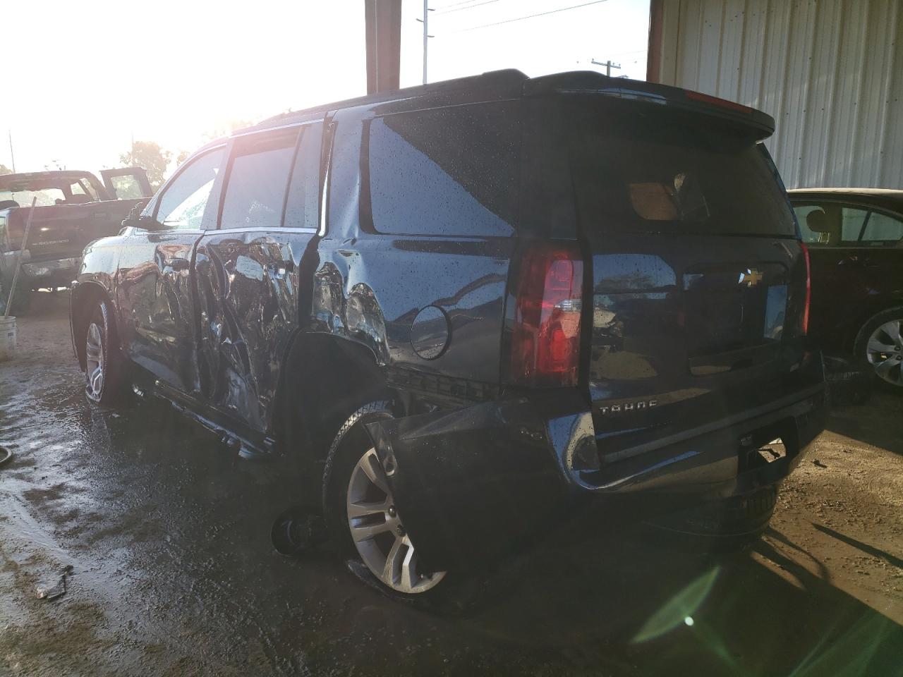 Image 2 of 2018 CHEVROLET TAHOE C1500  LS 2018 with VIN 1GNSCAKC0JR279905