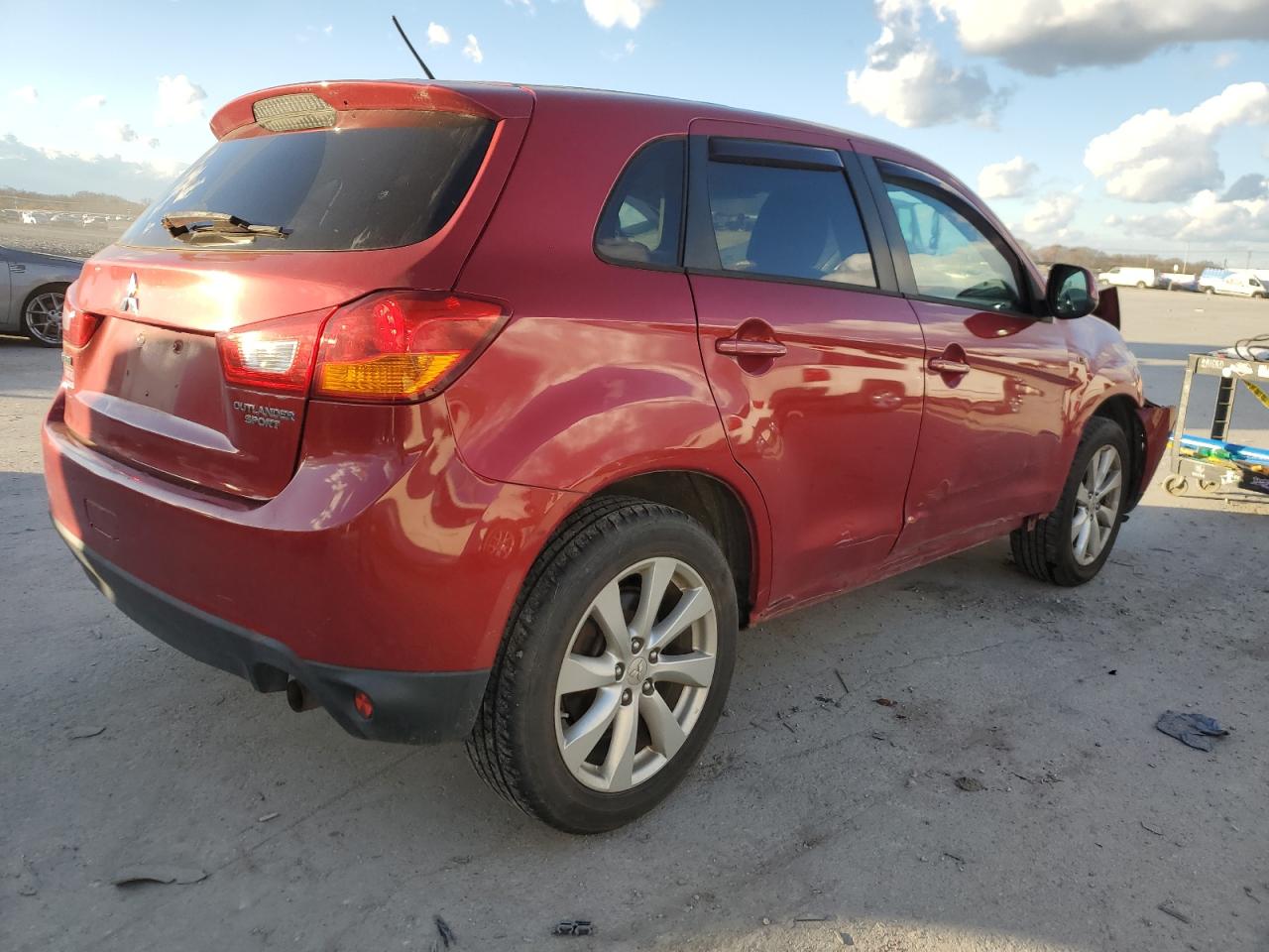 Image 3 of 2015 MITSUBISHI OUTLANDER SPORT ES 2015 with VIN 4A4AR3AU2FE020493