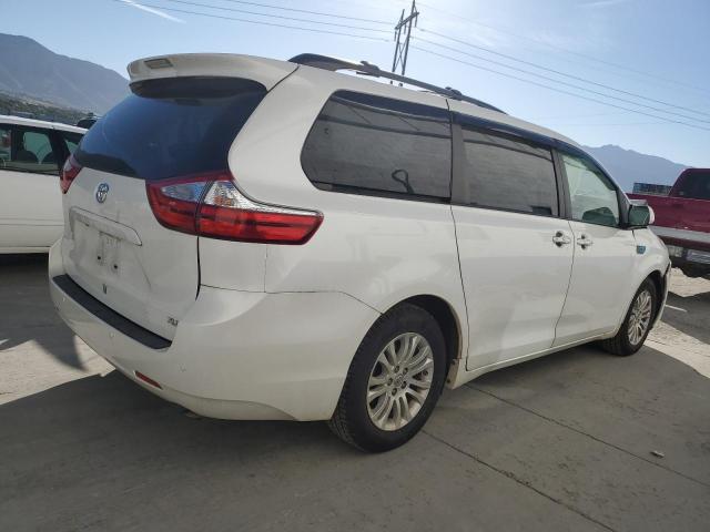 Obraz 3 z 2015 TOYOTA SIENNA XLE 2015 z VIN 5TDYK3DCXFS663861
