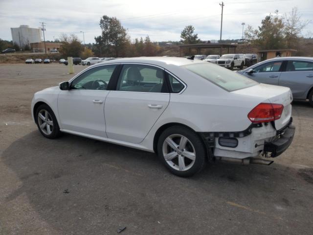 Изображение 2 2015 VOLKSWAGEN PASSAT S 2015 с VIN 1VWAT7A3XFC094714