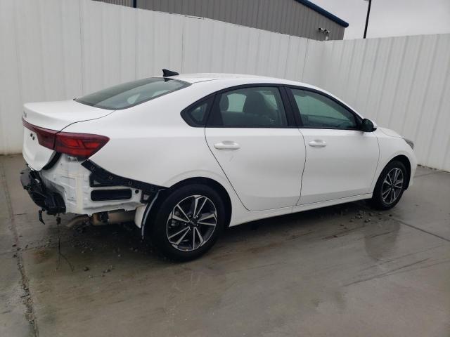 Image 3 of 2024 KIA FORTE LX 2024 with VIN 3KPF24AD9RE733701