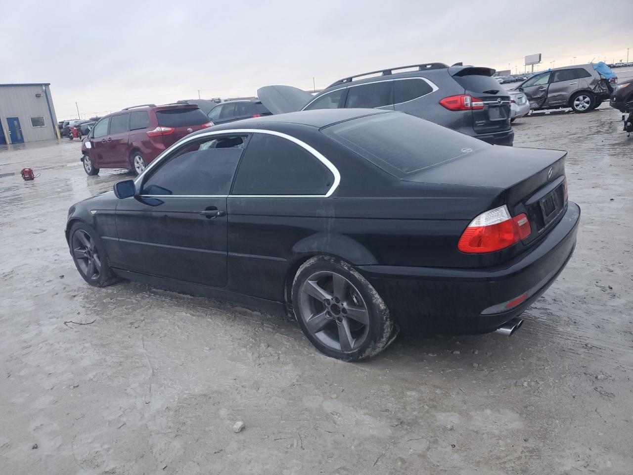 Obraz 3 z 2005 BMW 325 CI SULEV 2005 z VIN WBABV13445JT23819