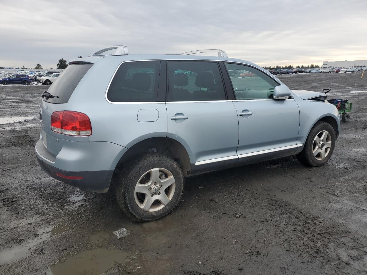 Image 3 of 2004 VOLKSWAGEN TOUAREG 3.2 2004 with VIN WVGBC67L34D022913
