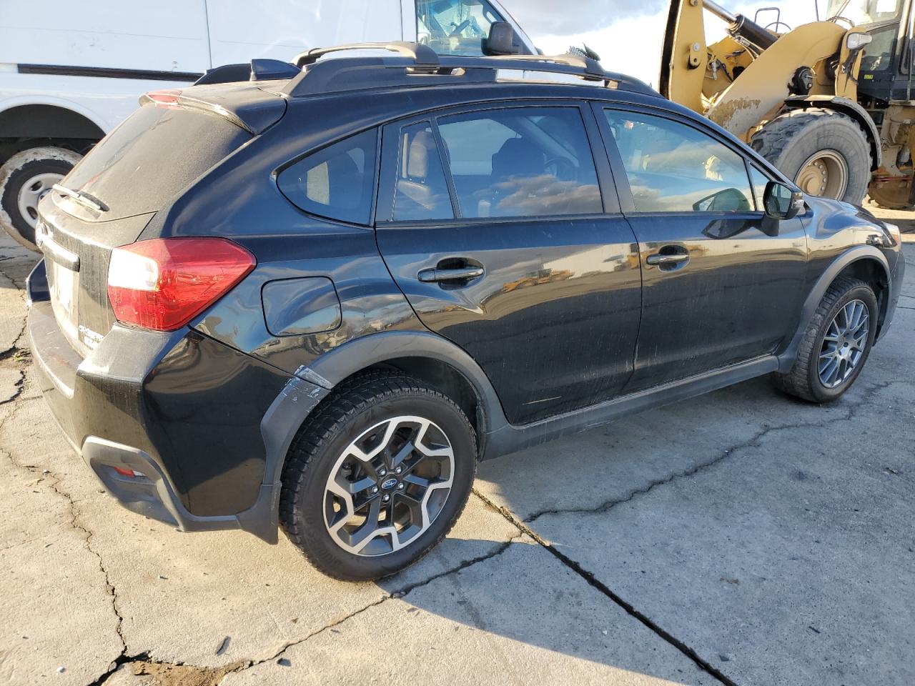 Image 3 of 2016 SUBARU CROSSTREK LIMITED 2016 with VIN JF2GPALCXGH340596