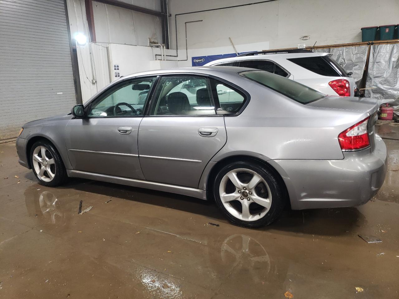 Изображение 2 2009 SUBARU LEGACY 2.5I 2009 с VIN 4S3BL616997229545