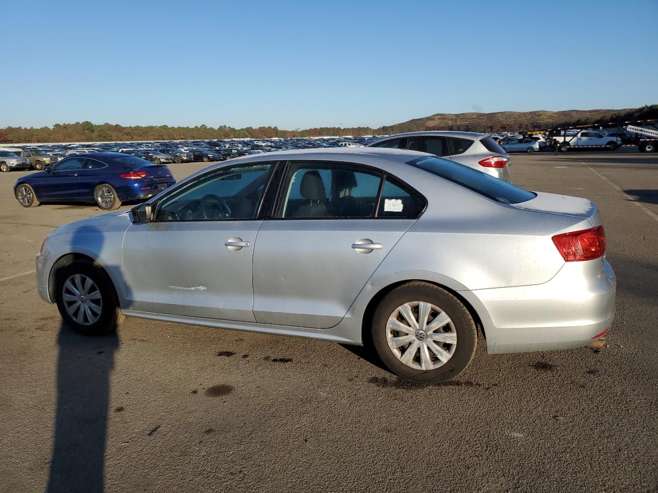 Image 2 of 2014 VOLKSWAGEN JETTA BASE 2014 with VIN 3VW2K7AJ8EM243933