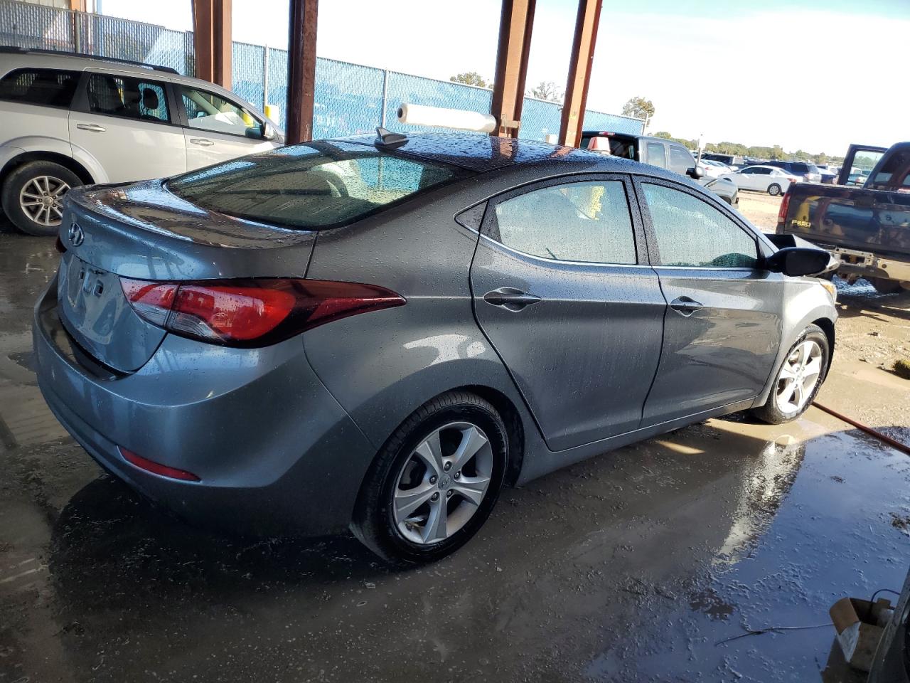 Image 3 of 2016 HYUNDAI ELANTRA SE 2016 with VIN KMHDH4AE2GU634825