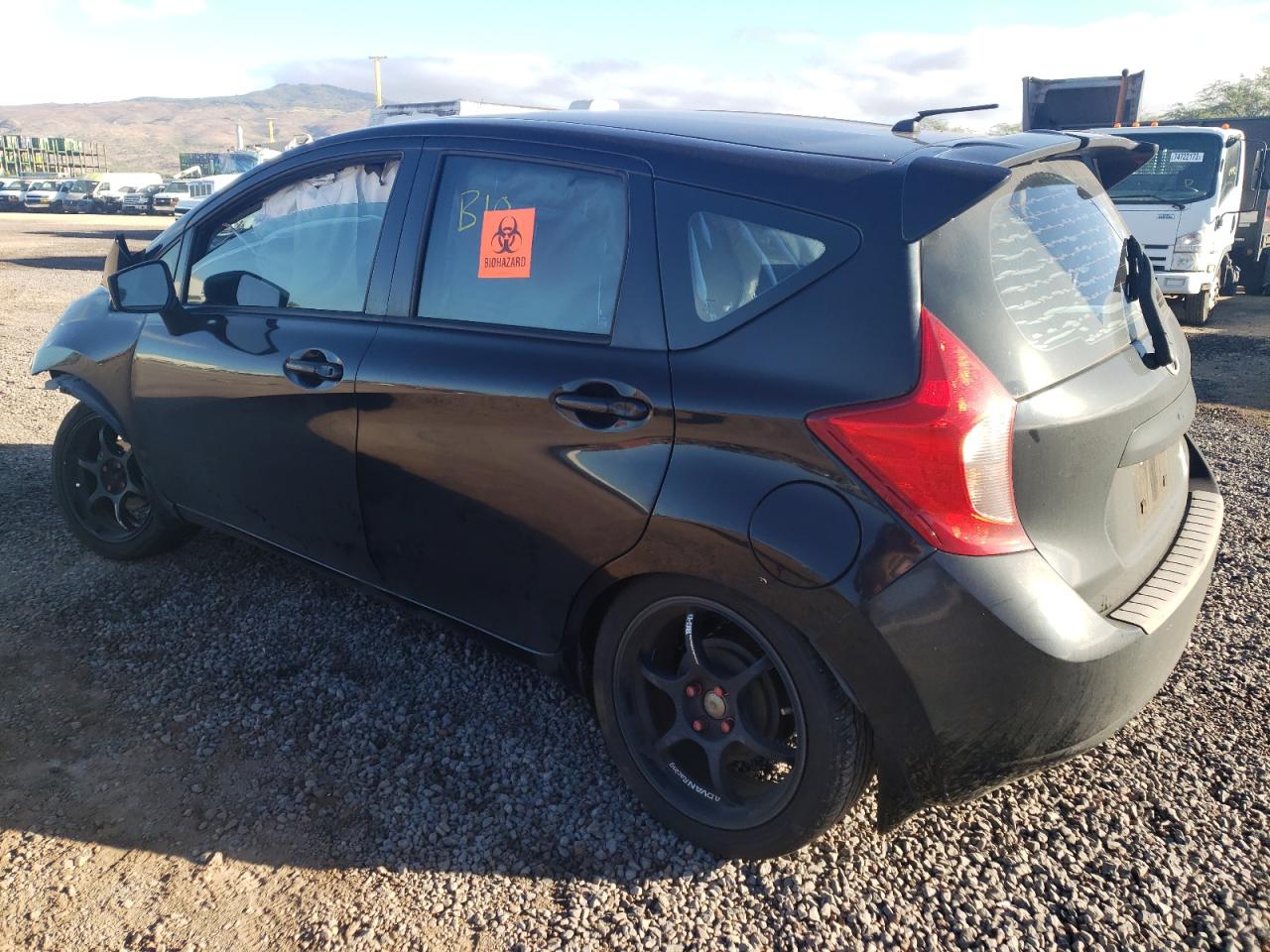 Image 2 of 2015 NISSAN VERSA NOTE S 2015 with VIN 3N1CE2CPXFL374732