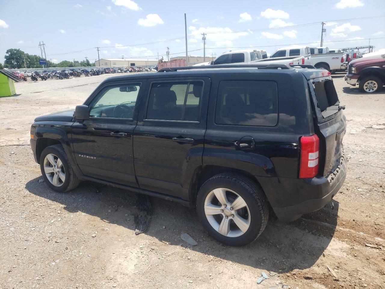 Image 2 of 2016 JEEP PATRIOT LATITUDE 2016 with VIN 1C4NJPFB8GD678213