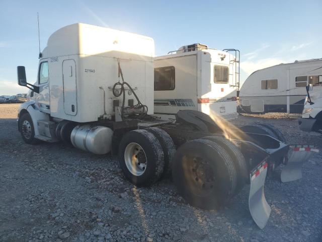 Obraz 3 z 2016 PETERBILT 579  2016 z VIN 1XPBDP9X1GD335629