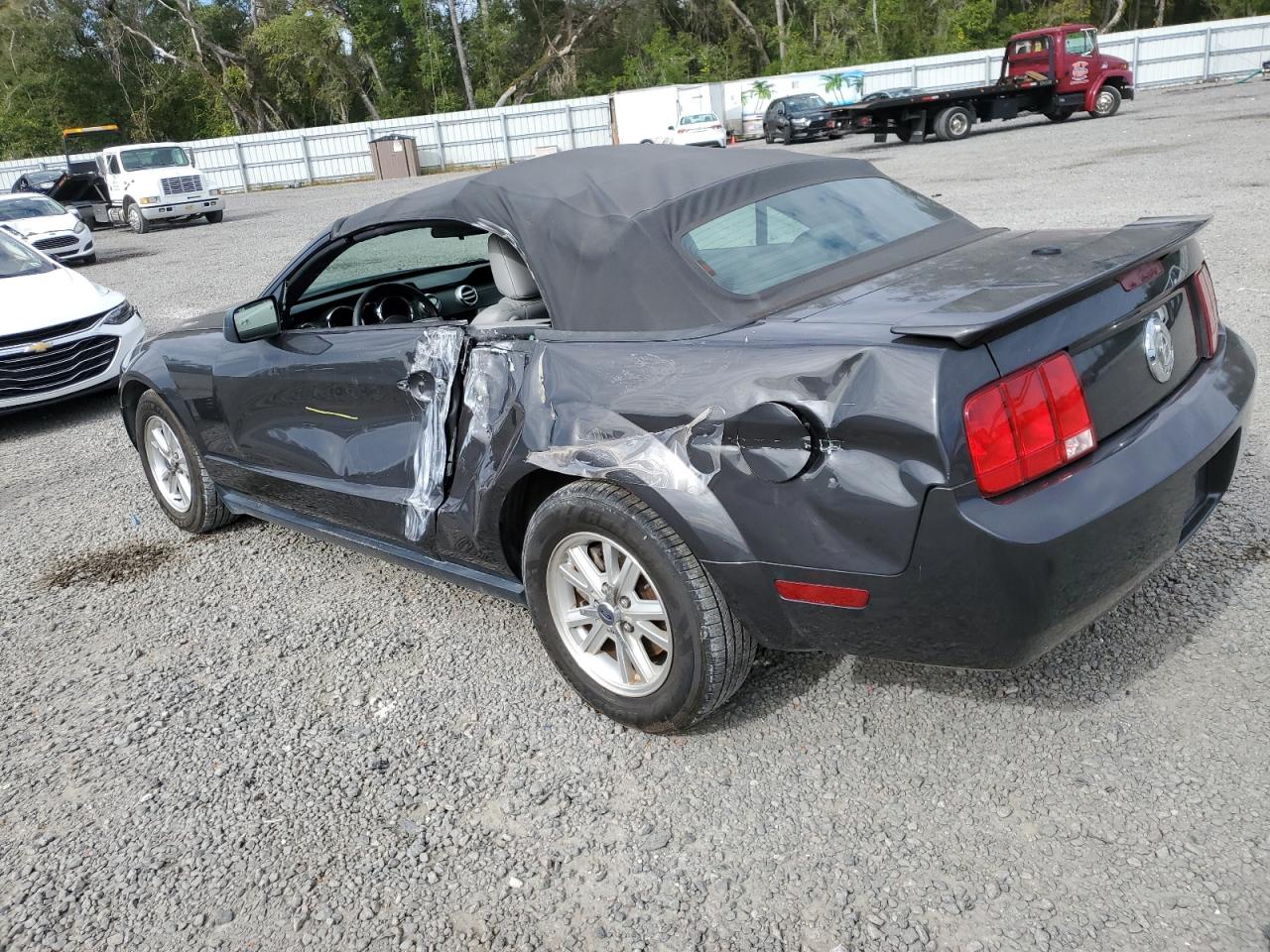 Изображение 2 2007 FORD MUSTANG  2007 с VIN 1ZVFT84N375202945