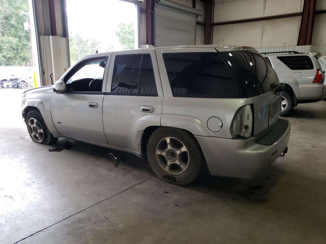 Изображение 2 2008 CHEVROLET TRAILBLAZER SS 2008 с VIN 1GNES13H482210177