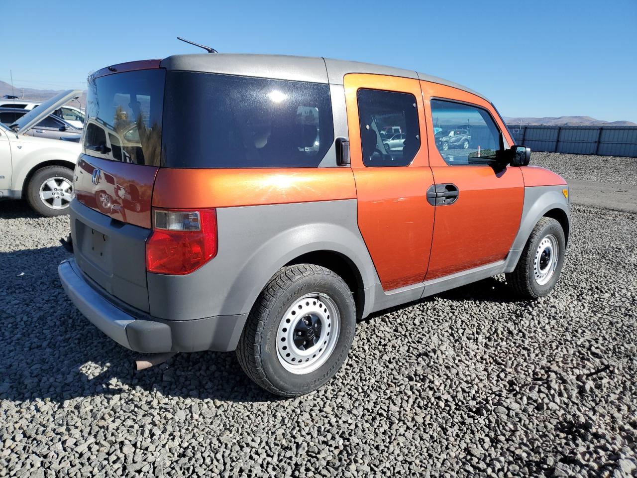 Изображение 3 2004 HONDA ELEMENT LX 2004 с VIN 5J6YH273X4L020567
