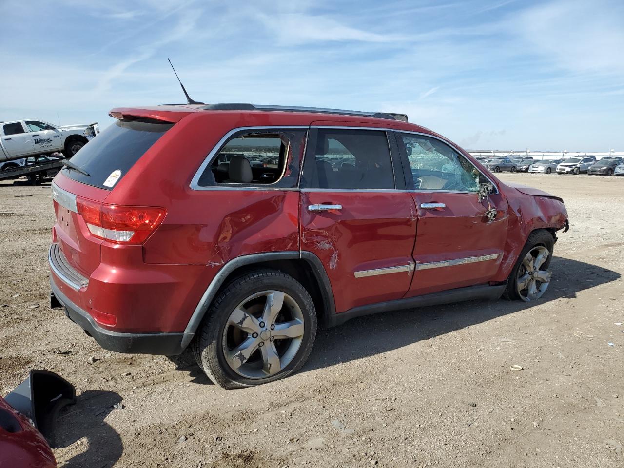Image 3 of 2011 JEEP GRAND CHEROKEE OVERLAND 2011 with VIN 1J4RR6GG2BC524975