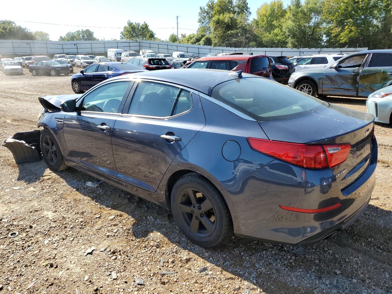 Obraz 2 z 2015 KIA OPTIMA LX 2015 z VIN 5XXGM4A77FG477554