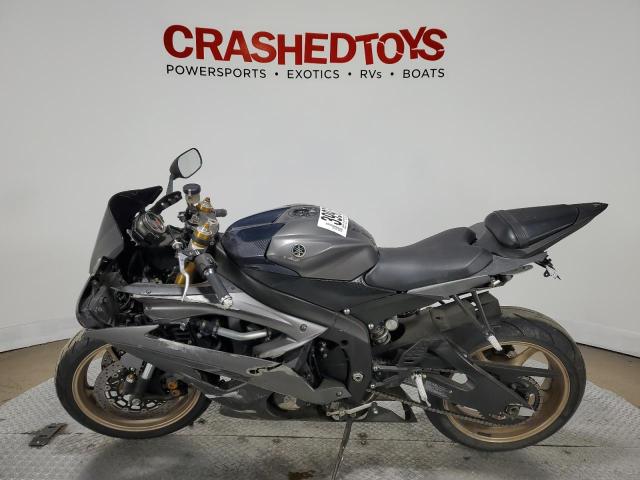 Obraz 3 z 2014 YAMAHA YZFR6  2014 z VIN JYARJ16E9EA030382