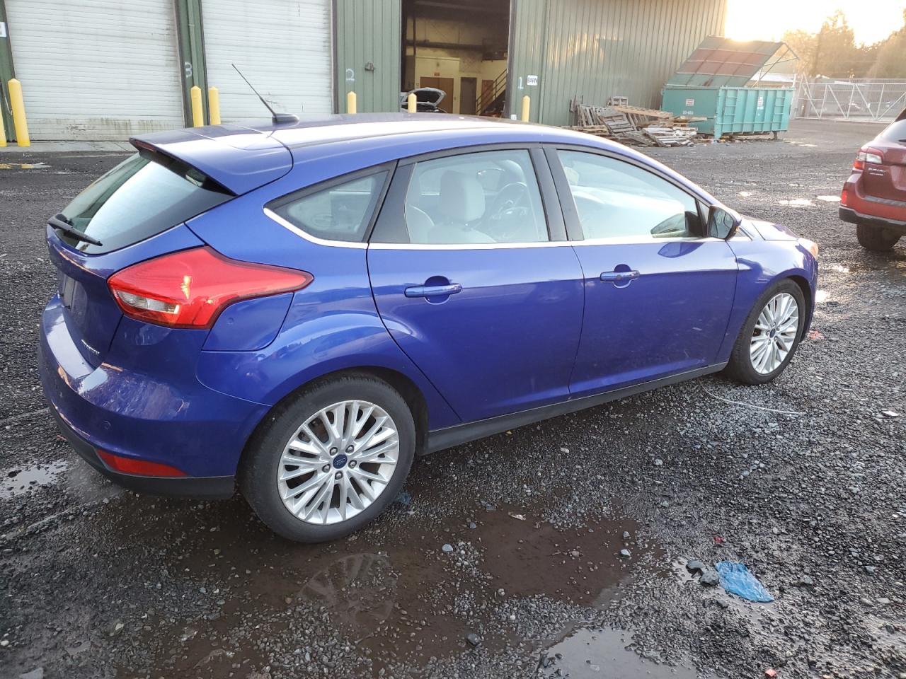 Image 3 of 2015 FORD FOCUS TITANIUM 2015 with VIN 1FADP3N21FL364224