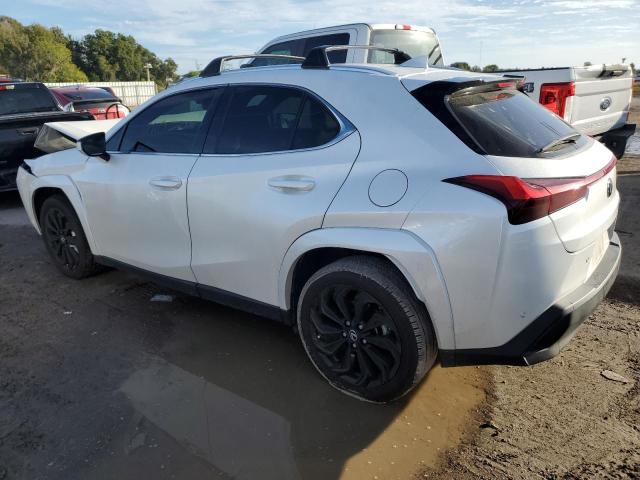 Изображение 2 2022 LEXUS UX 200 BASE 2022 с VIN JTHP3JBH9N2050422