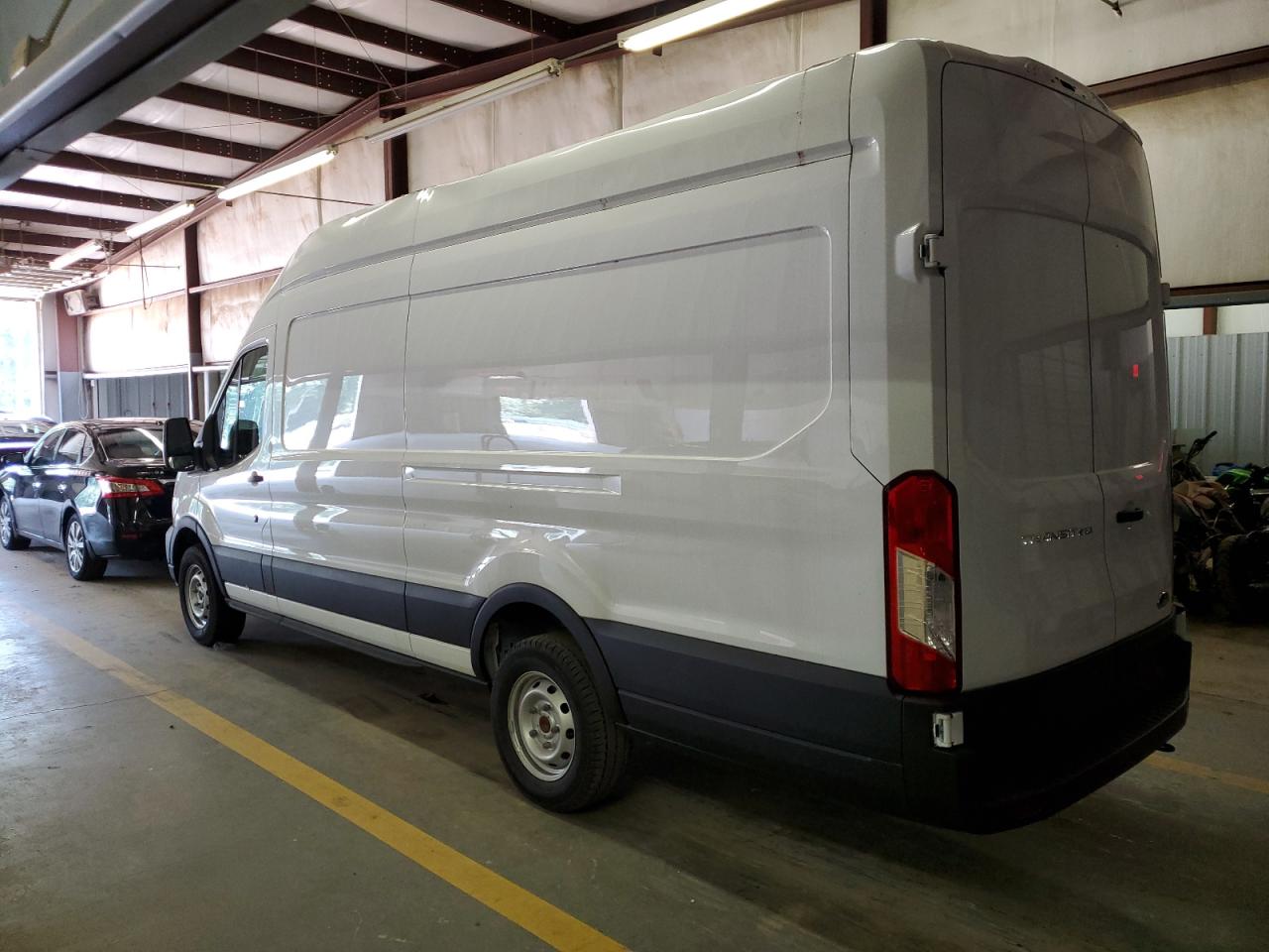 Изображение 2 2023 FORD TRANSIT T-250 2023 с VIN 1FTBR3X80PKA56028