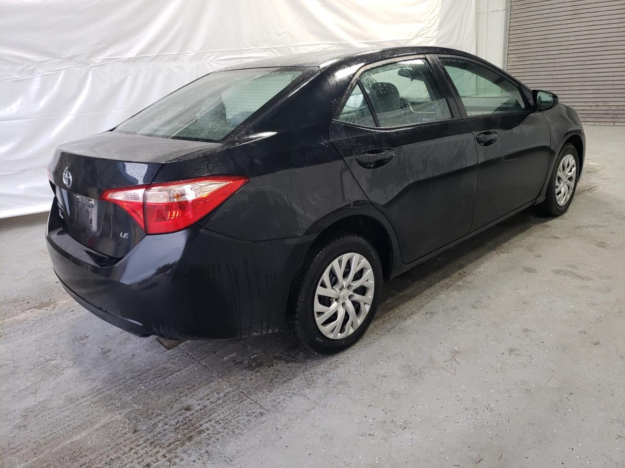 Изображение 3 2018 TOYOTA COROLLA L 2018 с VIN 5YFBURHE8JP823400