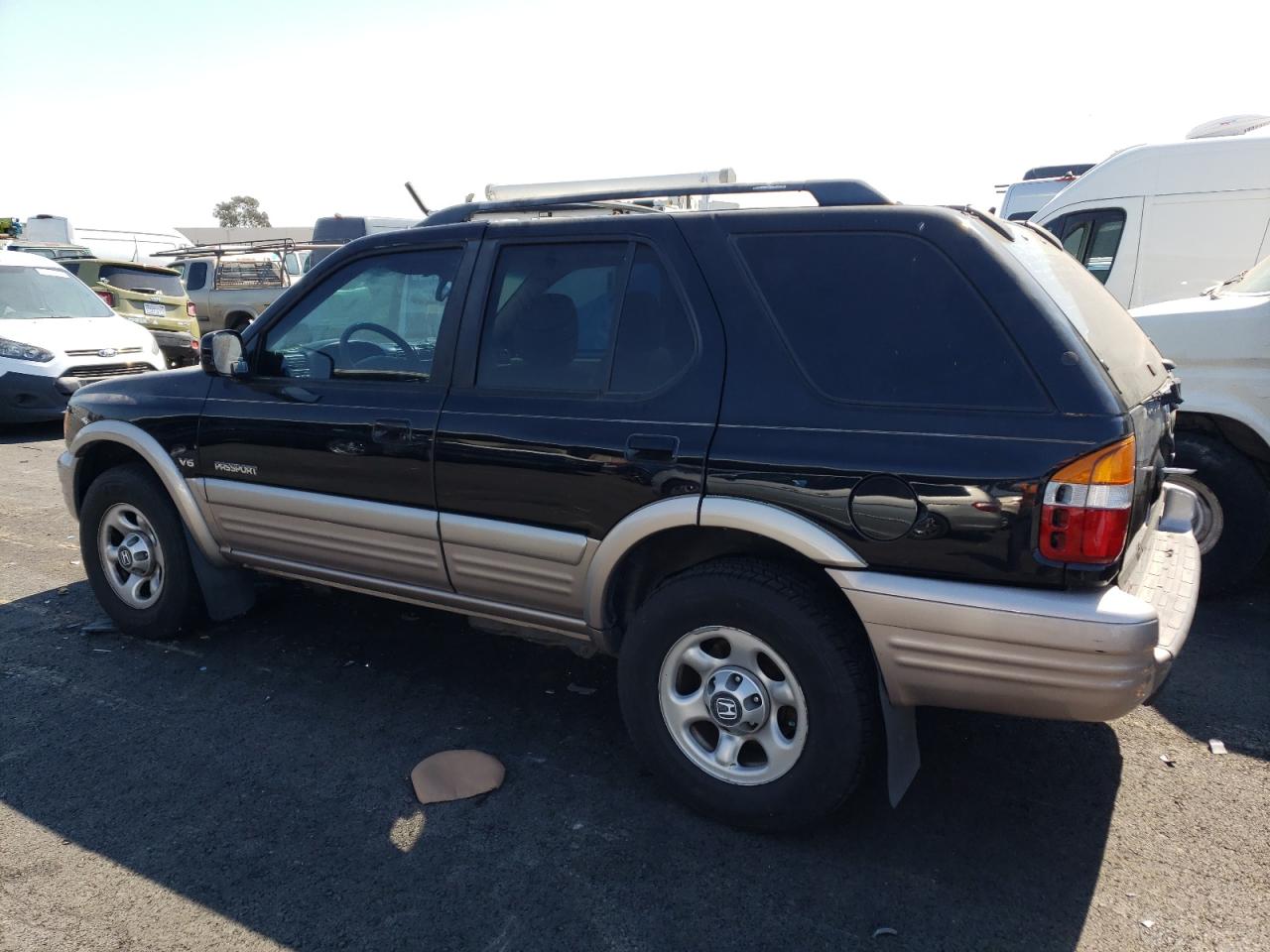 Image 2 of 2001 HONDA PASSPORT EX 2001 with VIN 4S6DM58W014401847