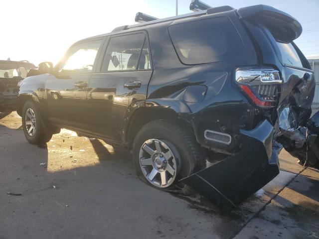 Obraz 2 z 2015 TOYOTA 4RUNNER SR5 2015 z VIN JTEBU5JR1F5215787