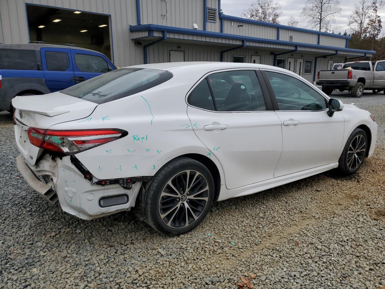 Изображение 3 2018 TOYOTA CAMRY L 2018 с VIN 4T1B11HK1JU144325