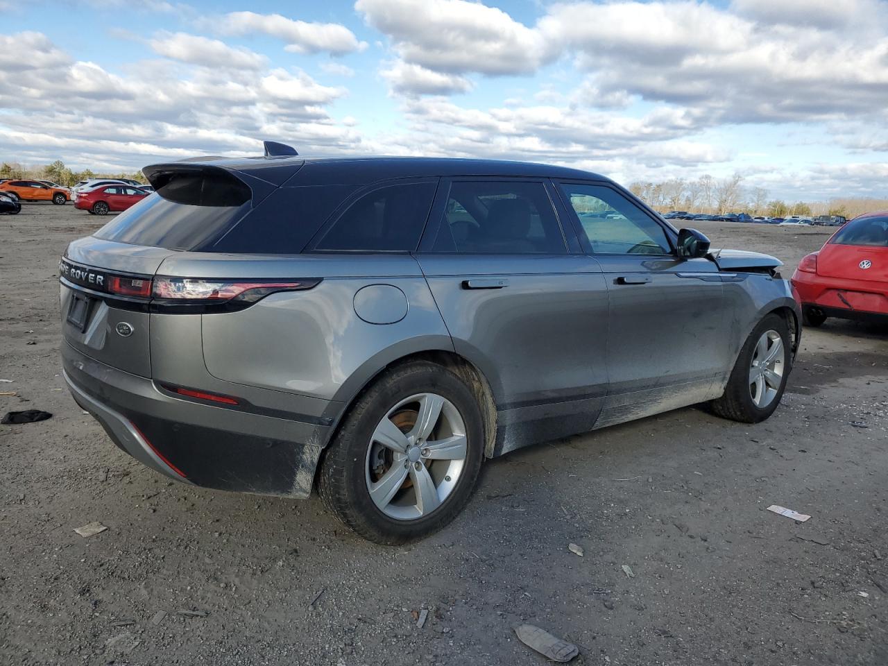 Image 3 of 2018 LAND ROVER RANGE ROVER VELAR S 2018 with VIN SALYB2RV5JA738355
