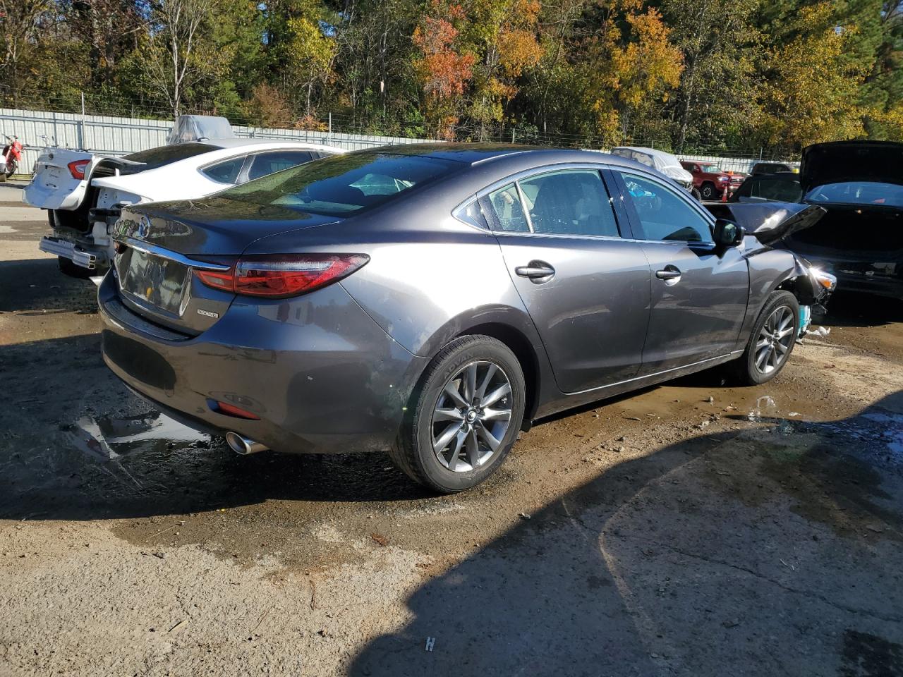 Image 3 of 2019 MAZDA 6 SPORT 2019 with VIN JM1GL1UM8K1502602