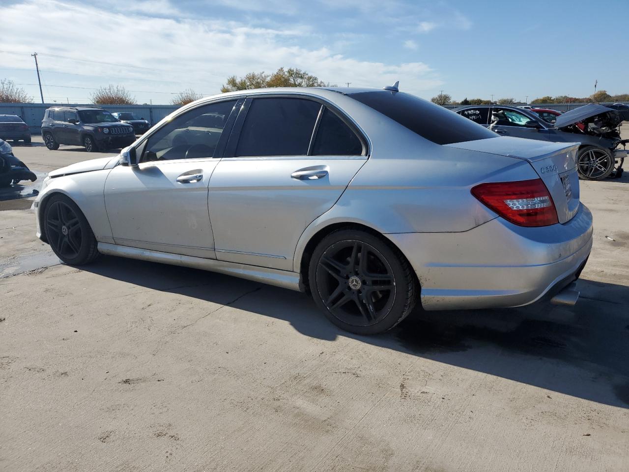 Изображение 2 2012 MERCEDES-BENZ C 300 4MATIC 2012 с VIN WDDGF8BB8CR209017