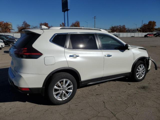 Obraz 3 z 2018 NISSAN ROGUE S 2018 z VIN 5N1AT2MV7JC830256